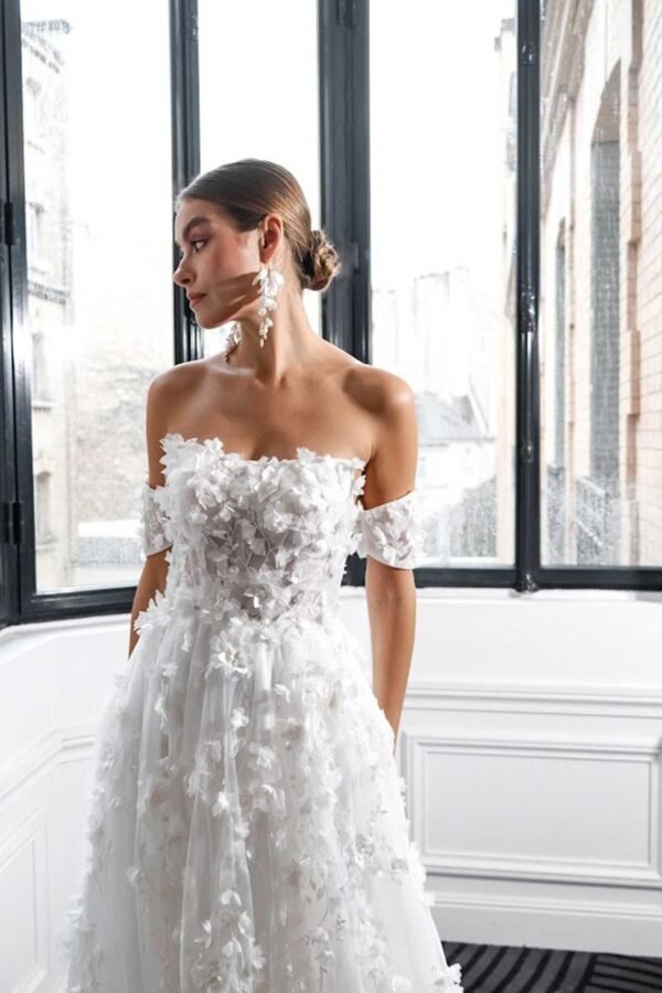 Robe de mariée "Vaya" par Alina Marti Paris