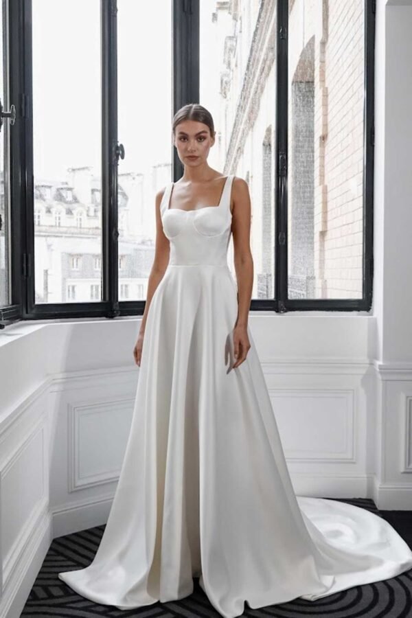 Robe de mariée "Vidya" par Alina Marti Paris