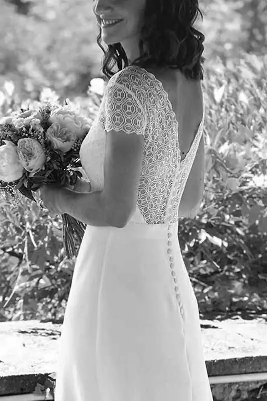 Dentelle robe de mariée sur mesure à Paris par Alina Marti