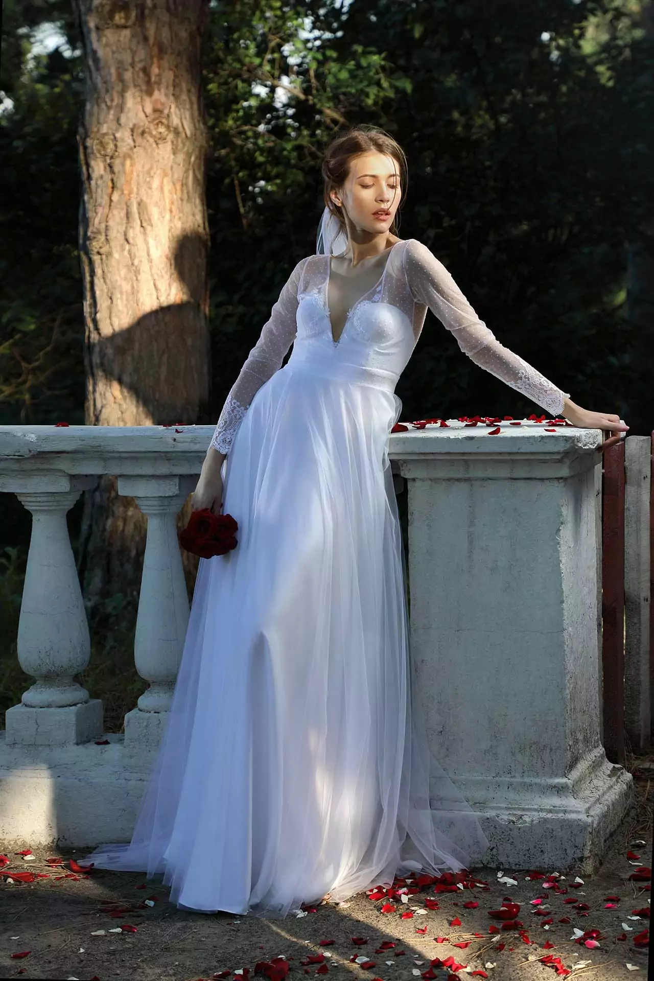 Robe de mariée sur mesure à Paris - Alina Marti