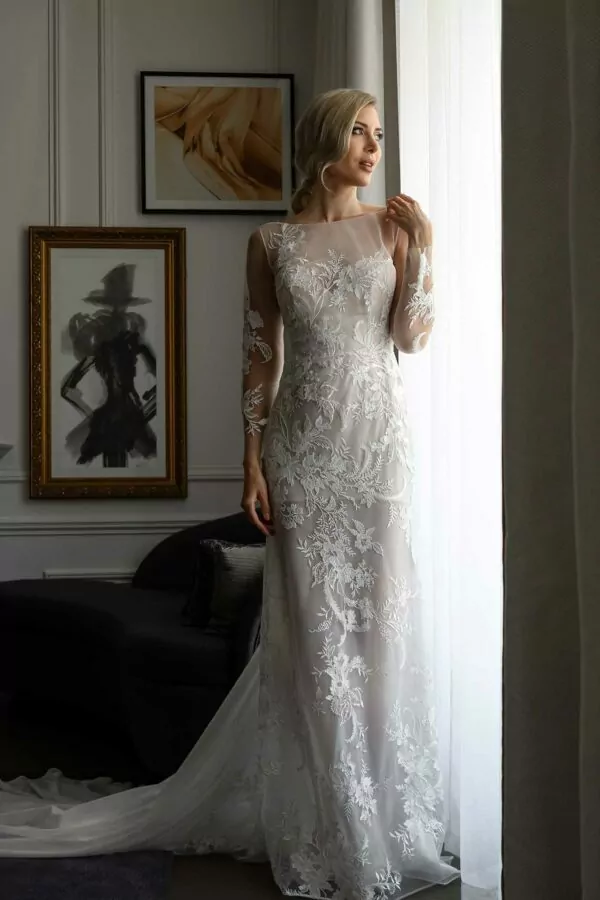 Robe de mariée sur mesure Milana par Alina Marti Paris