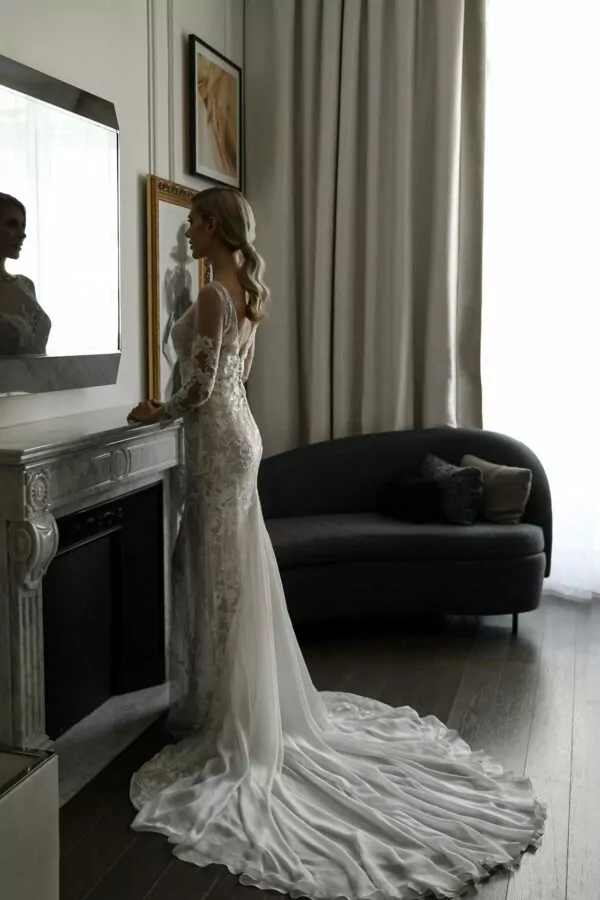 Robe de mariée sur mesure Milana par Alina Marti Paris