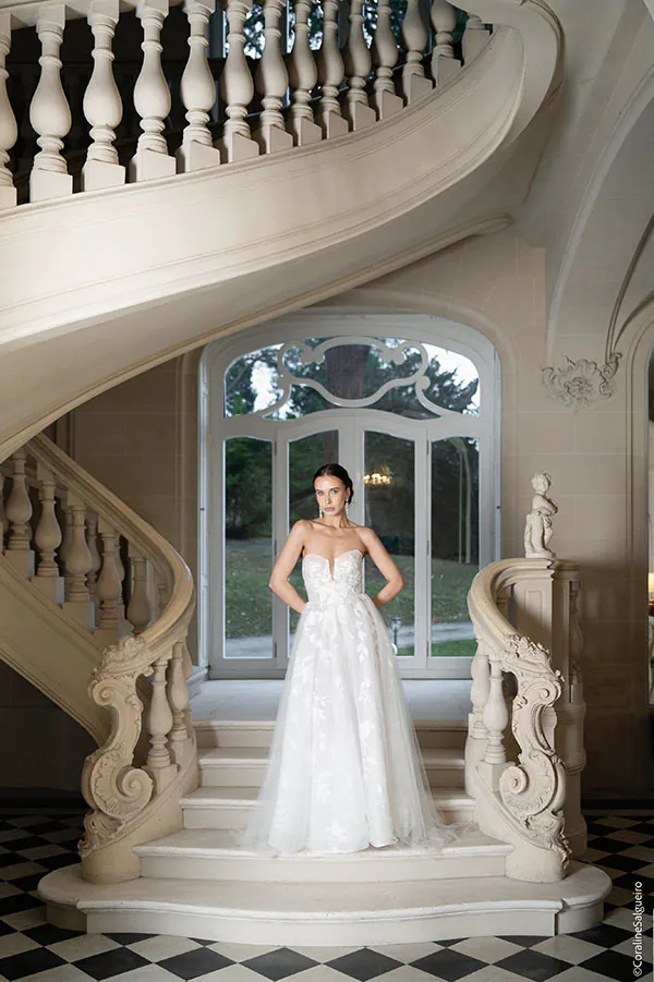 La robe de mariée « Céliana » par Alina Marti paris