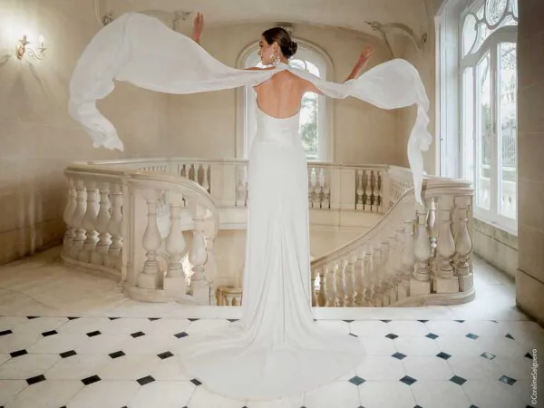 La robe de mariée « Clarté» par Alina Marti Paris